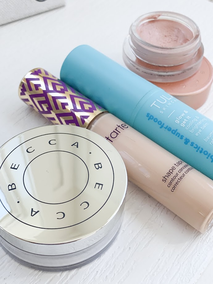 under eye concealers