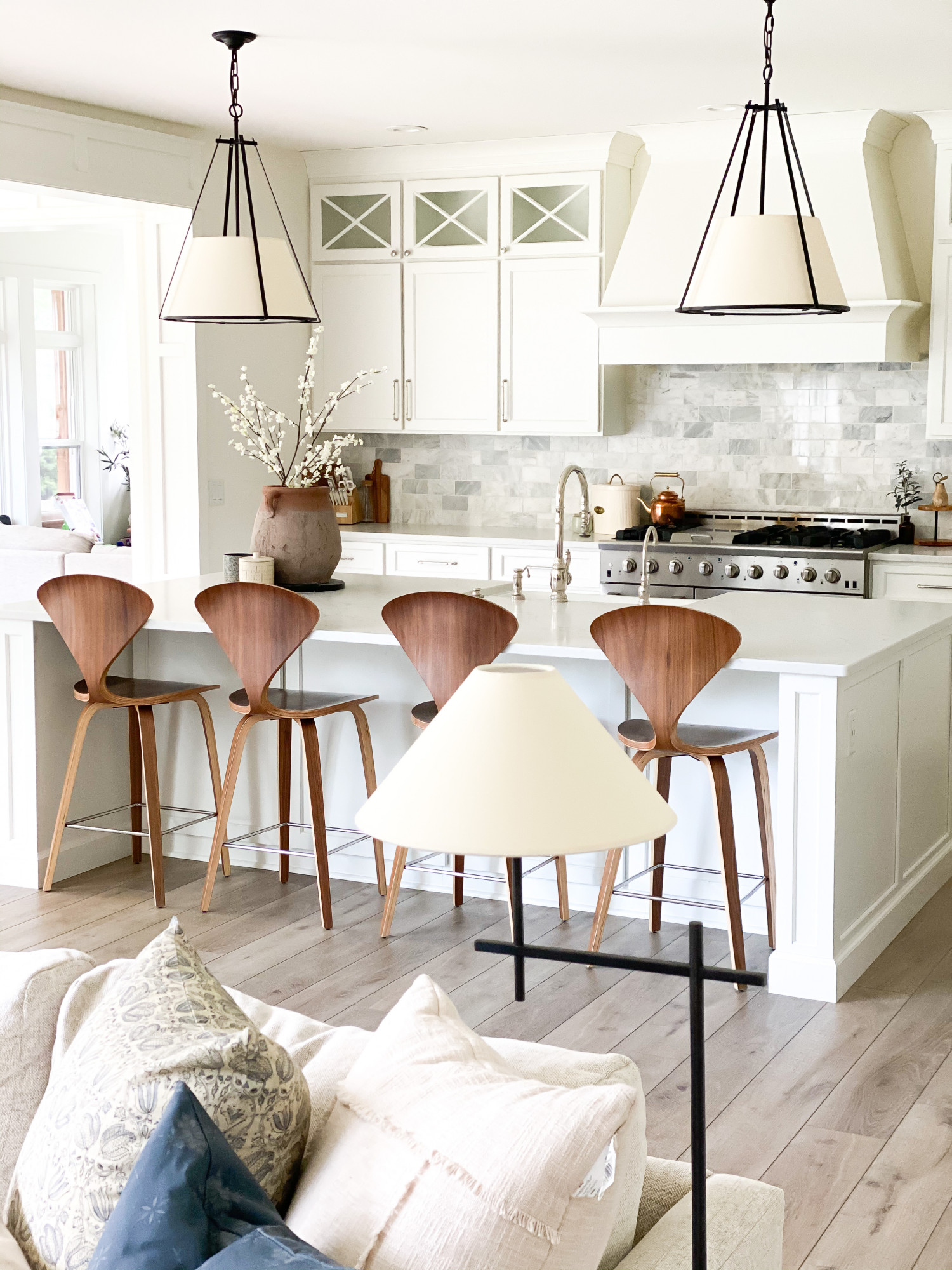 White Kitchen