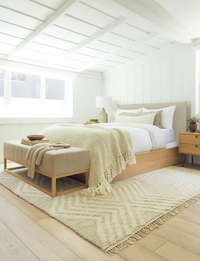 bedroom bench seat